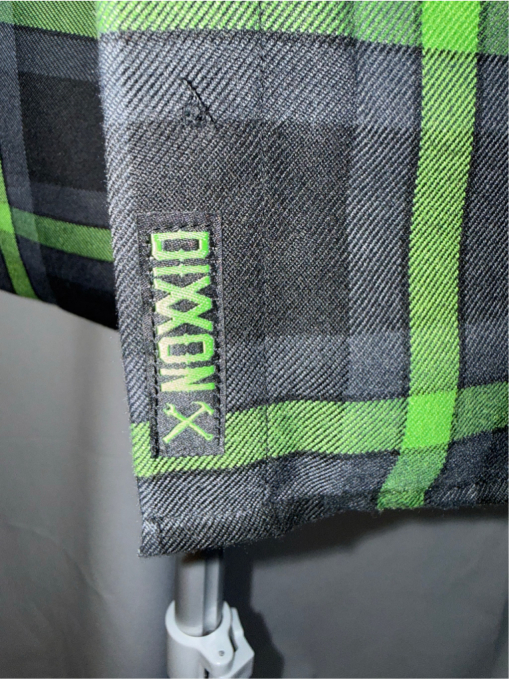 Women’s Dixxon The Shifter Flannel Shirt Size L Black Green Plaid - Picture 5 of 6